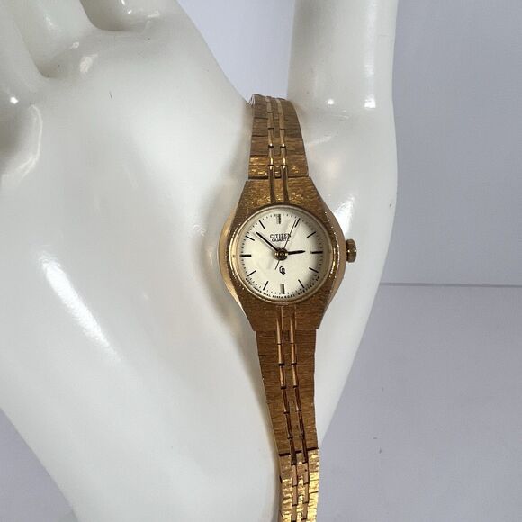 Citizen Quartz Women's Gold-Toned Elegant Watch Vintage And Elegant (Untested) - Picture 4 of 7